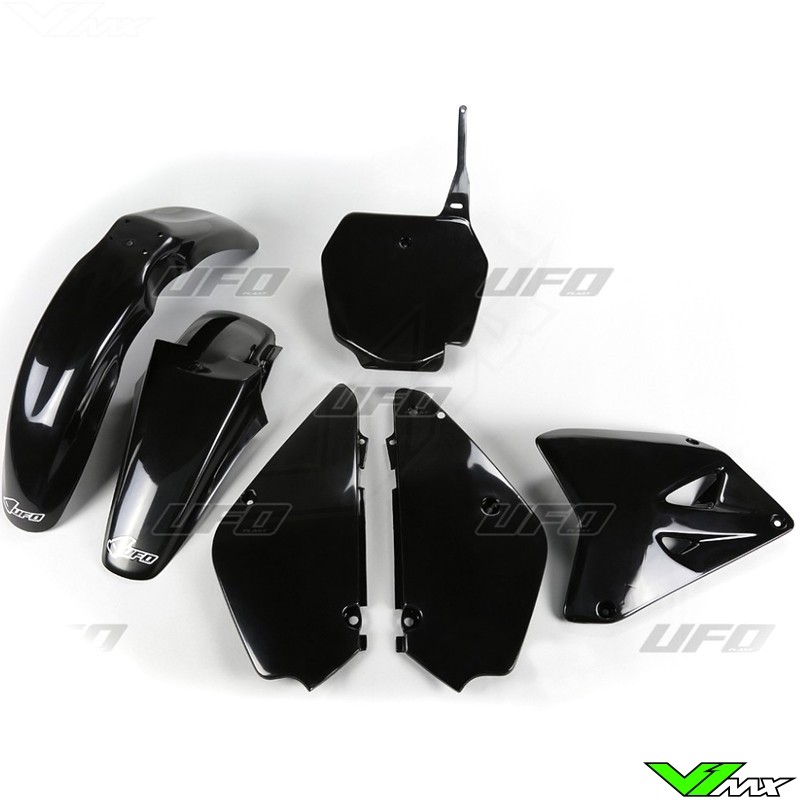 Plastic kit UFO black - Suzuki RM85